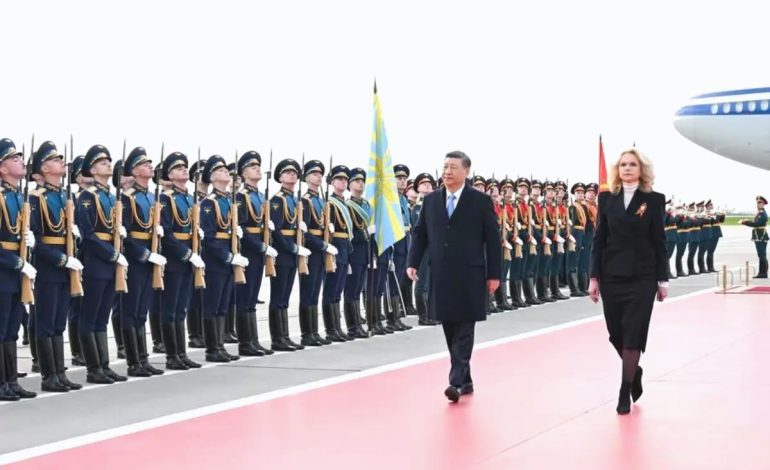 Xi Jinping Moskova’da