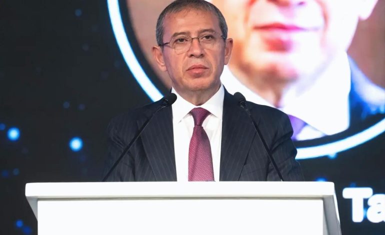 Yenilenebilir Enerji İçin Süper İzin Hazırlığı