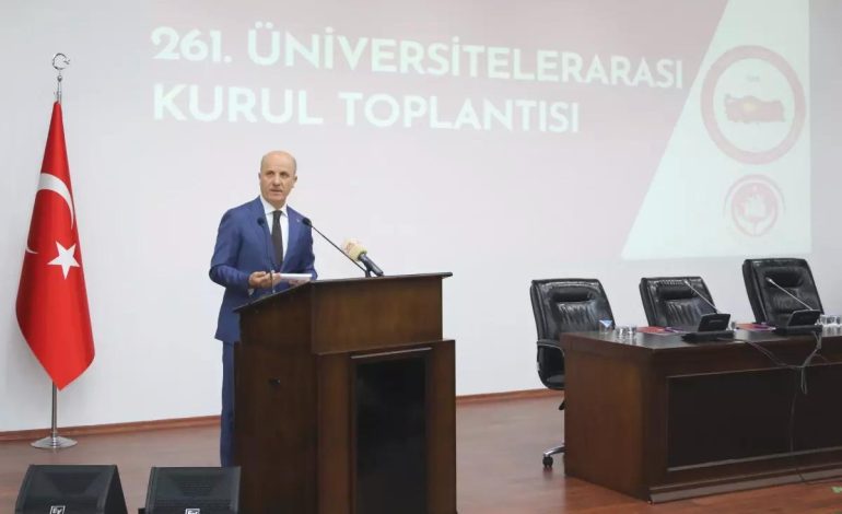 YÖK, Sağlık ve Tarımda Dijitalleşme için Yeni Programlar Açıyor