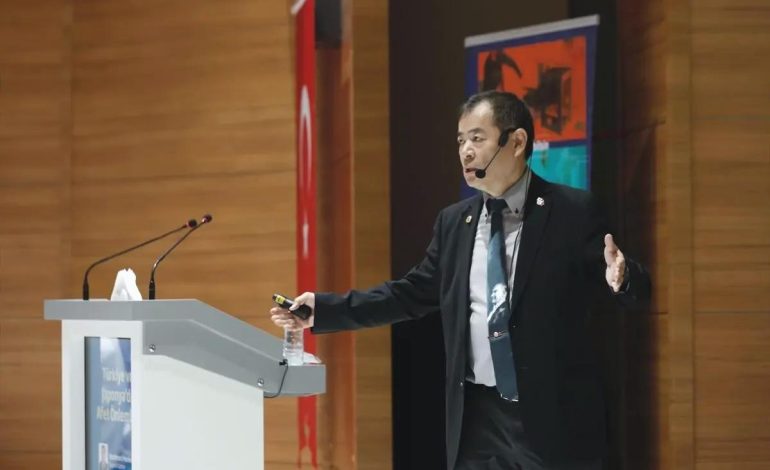 Yoshinori Moriwaki, Bandırma Onyedi Eylül Üniversitesi’nde Deprem Eğitimi Üzerine Konuştu