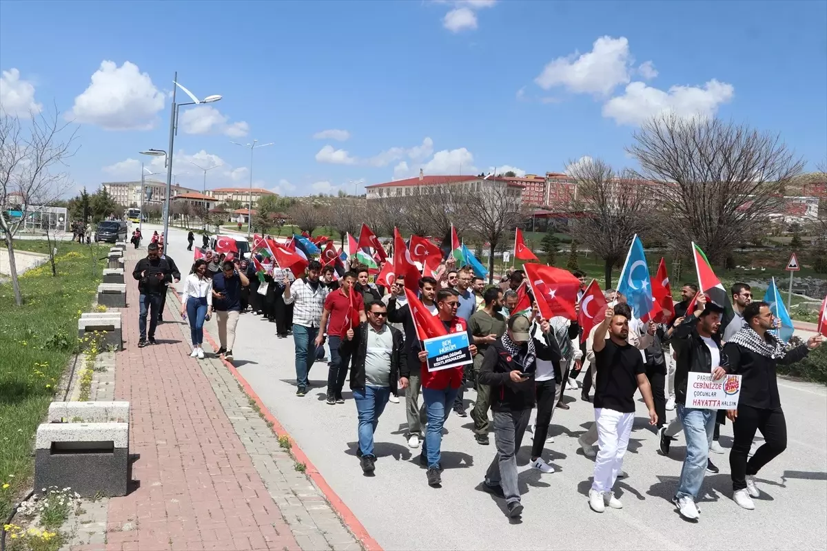 Yozgat’ta Filistin ve Doğu Türkistan Yürüyüşü