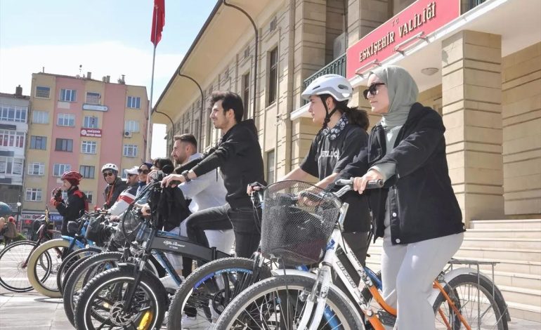 Yunus Emre Hoşgörü Bisiklet Turu Düzenlendi