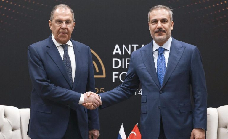 Zaharova: Lavrov, Fidan’la Ukrayna meselesini istişare edecek