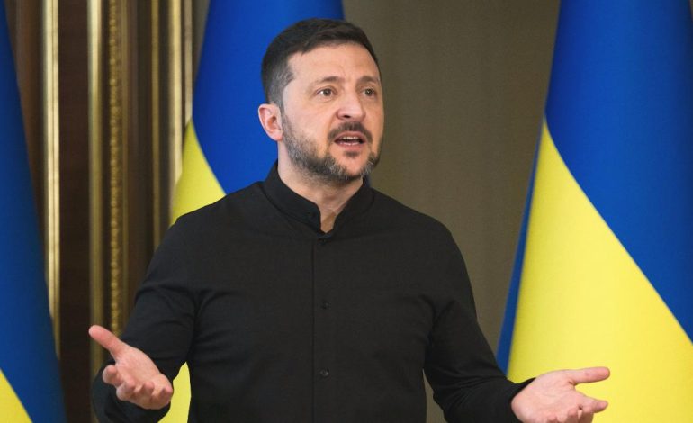 Zelensky: Rusya ile her türlü formatta müzakereye hazırız